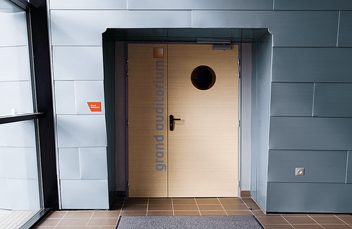 École d'ingénieurs ISIS École d'ingénieurs ISIS