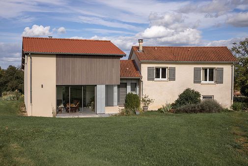 Private residence Saint Bonnet-de-Cray Private residence Saint Bonnet-de-Cray