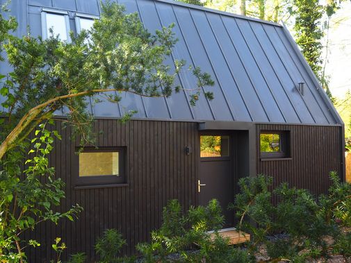 TINY HOUSE BY OTTERSTEDTER LAKE